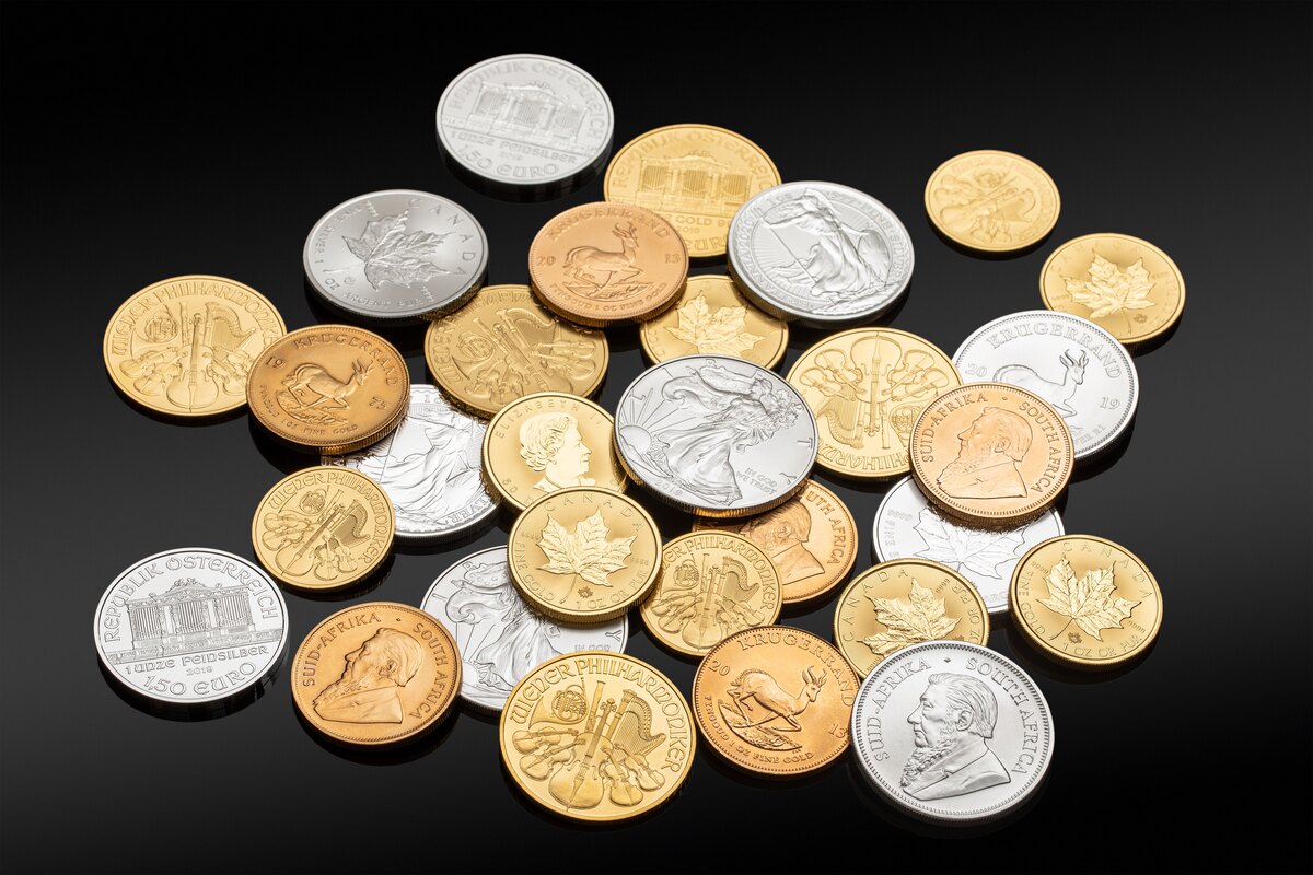 A spread of fractional gold and silver bullion coins